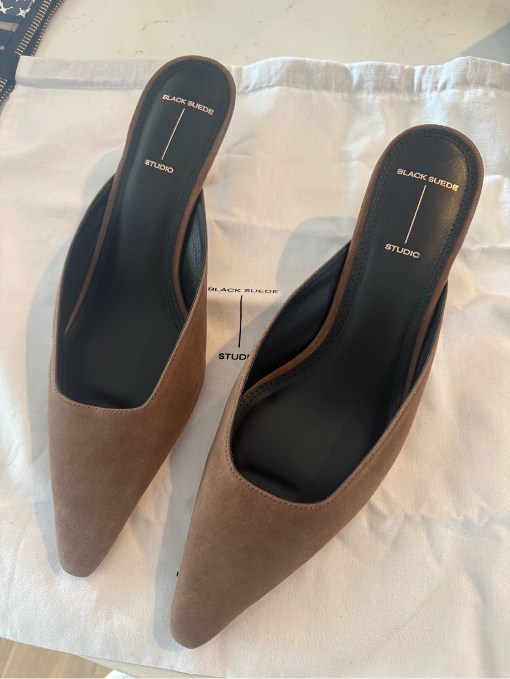 Black Suede Studio Logan Pumps – Brown Suede – Size 11 – NEW
